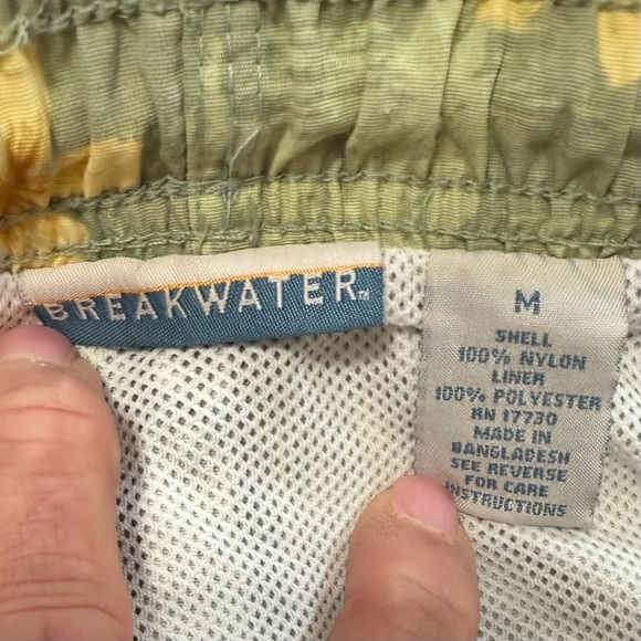 Breakwater Green and Yellow Swim Trunks with Drawstring Waistband Floral Print M - Picture 4 of 9